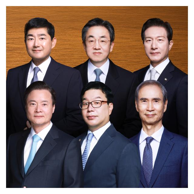 법조경력 37년차 74명의 베테랑 변호인단 법무법인 오현